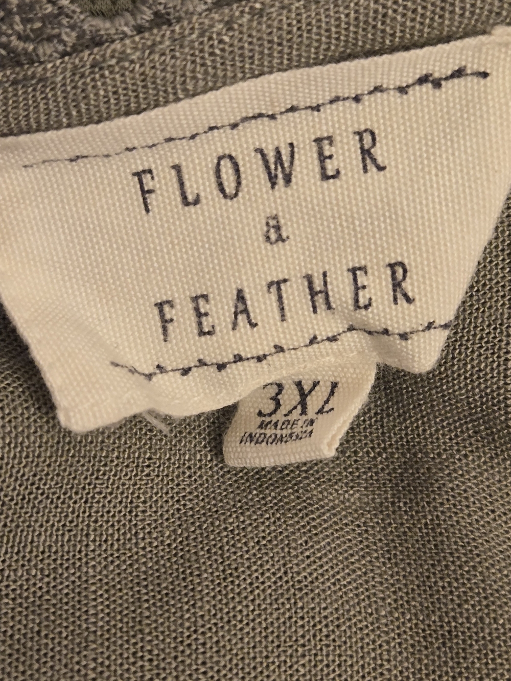 Flower & Feather Bohemian-Olive Green Crochet Trim Women's Blouse Top Plus 3X - Picture 2 of 9